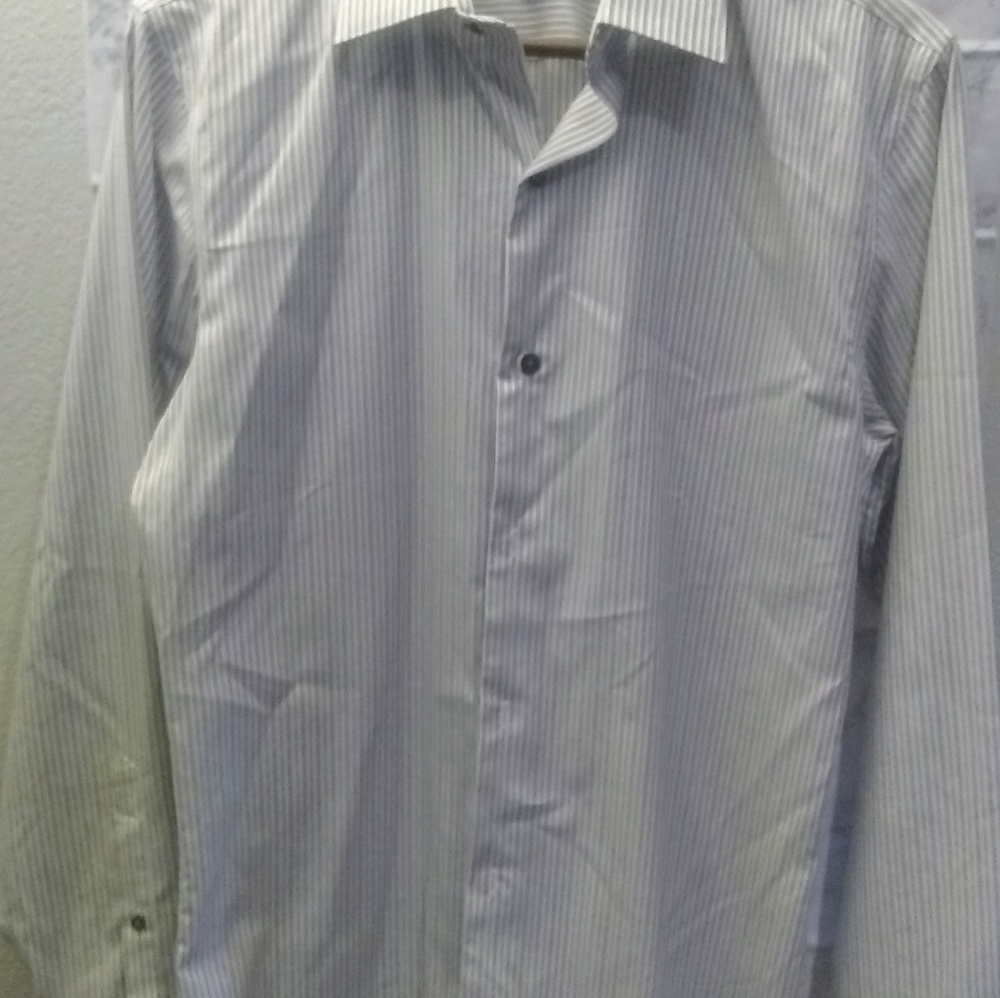 Marc Anthony button-up dress shirt